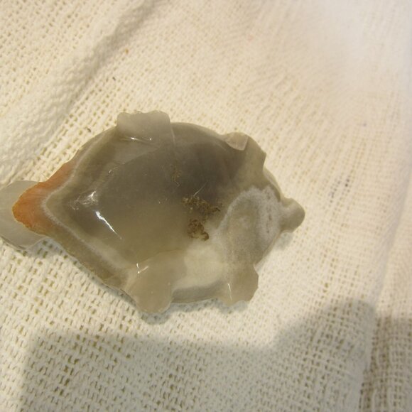 VTG STONE TURTLE, HAND CARVED, MIXED COLORS - Picture 6 of 6